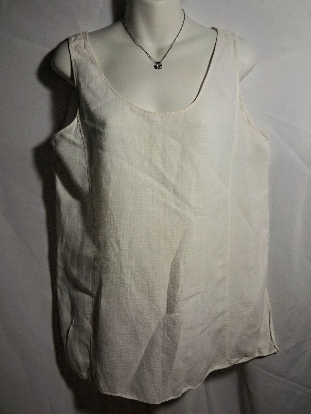 Eileen Fisher Sleeveless Linen Seamed Top.  Sz Med